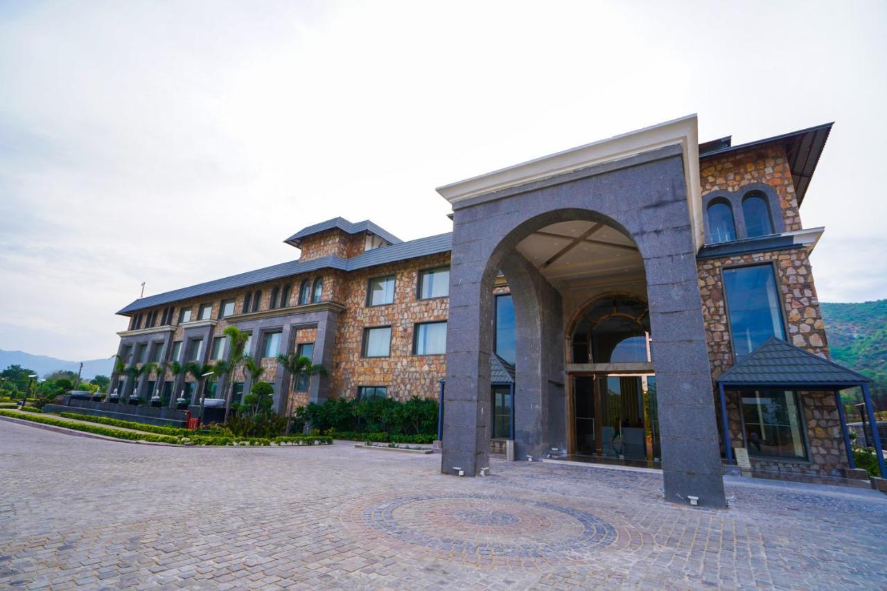 Pushkara Resort And Spa Екстериор снимка