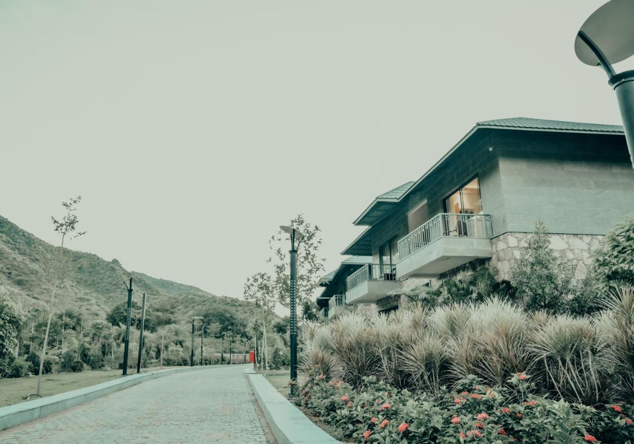 Pushkara Resort And Spa Екстериор снимка