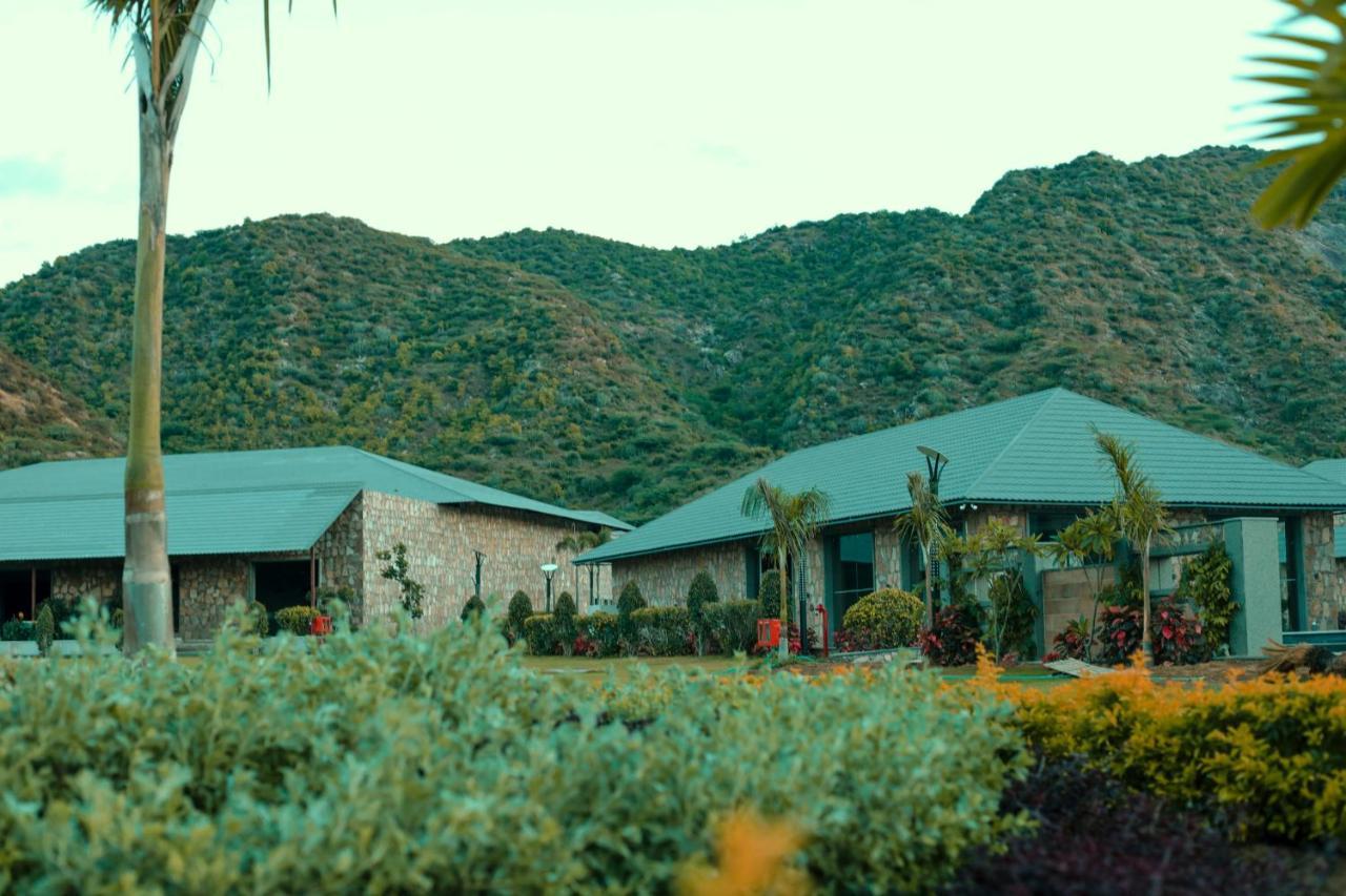 Pushkara Resort And Spa Екстериор снимка